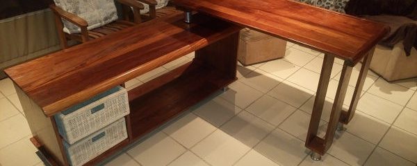 Customer Projects: Small Work Desk